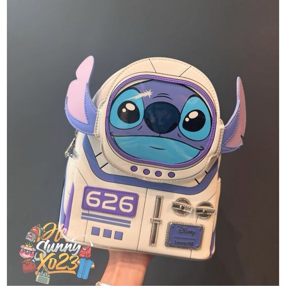 Loungefly Disney Lilo & Stitch Astronaut Stitch Figural Mini Backpack - Picture 1 of 5